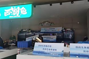 羽毛球亚锦赛：陈雨菲、石宇奇、凡尘组合、雅思组合顺利晋级16强